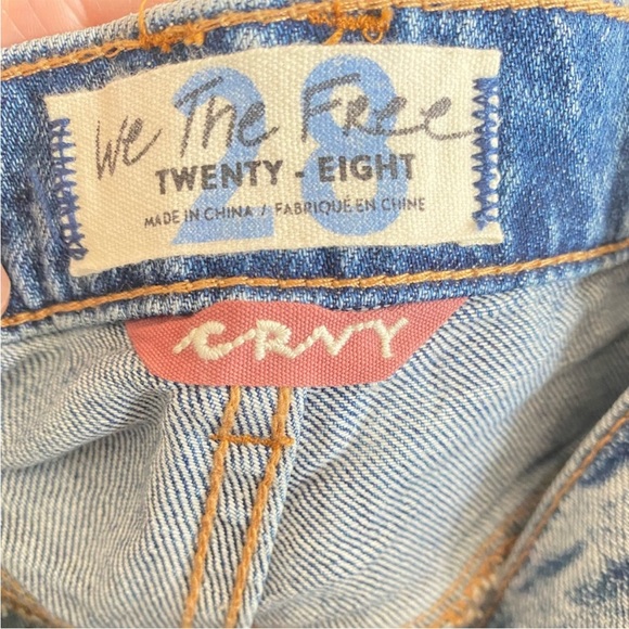 NWT Free people CRVY boyfriend distressed jeans size 28 - Picture 5 of 15